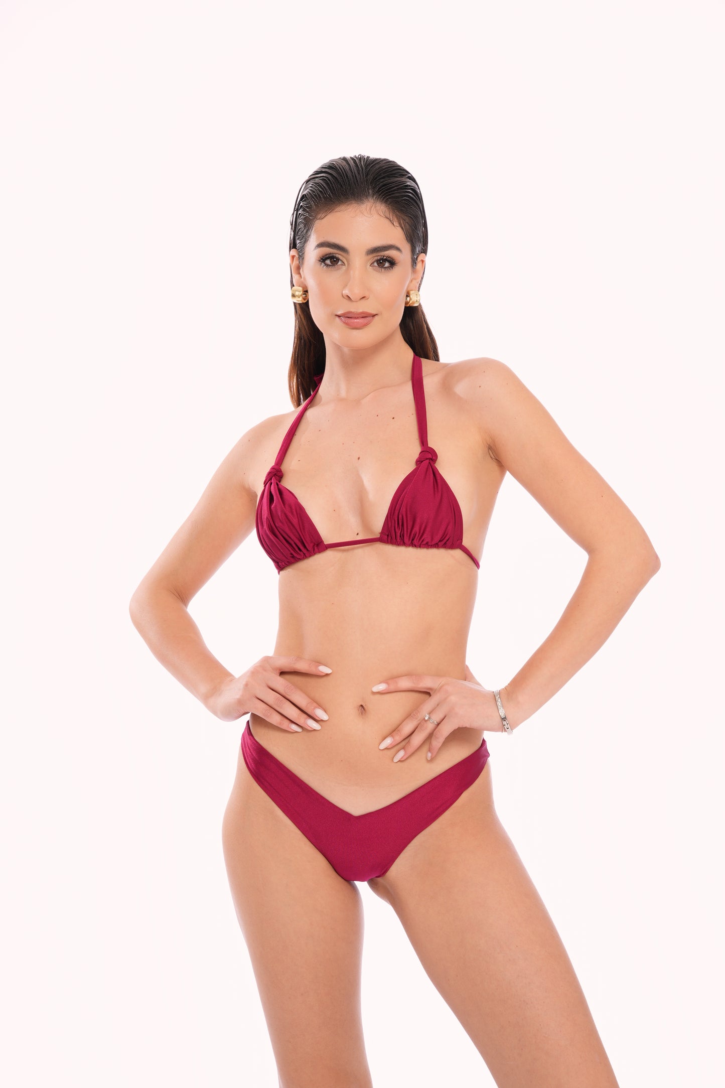 Triangolo Angelina Satin Sangria