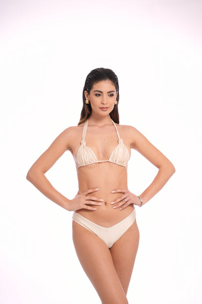 Triangolo Angelina Satin Macadamia