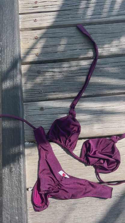 Triangolo Angelina Satin Rouge Noir